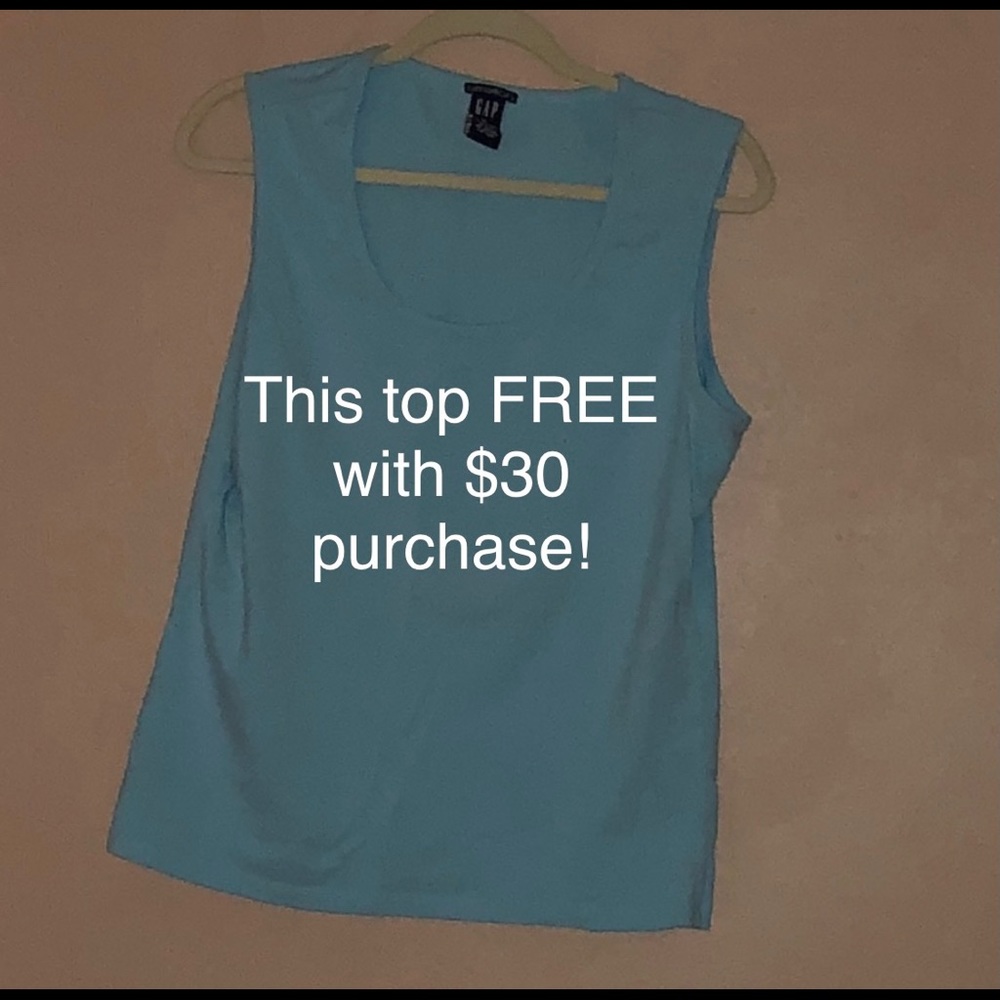 GAP Scoop Neck Stretch Tank